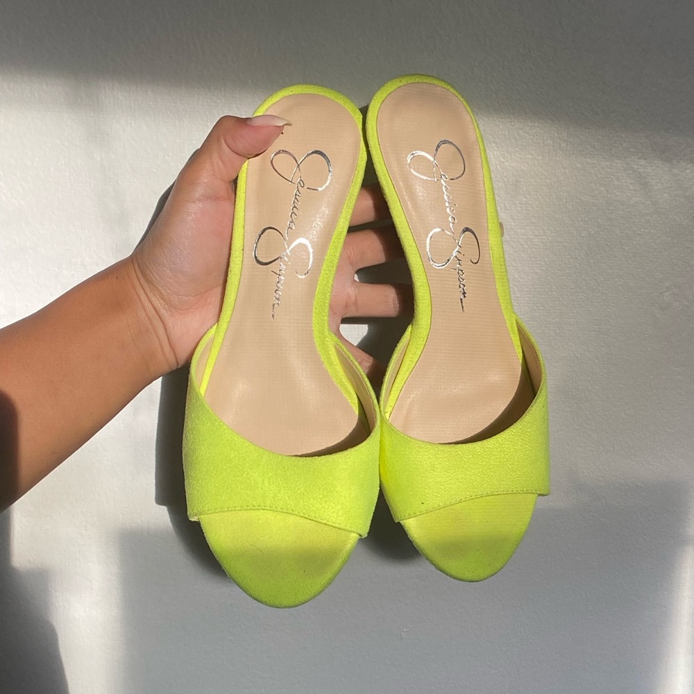 Jessica Simpson kitten heel mules